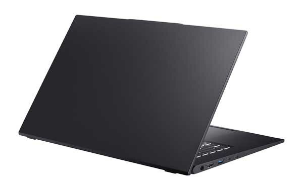 HDC Notebook 17 inch met thunderbolt en 14 core processor